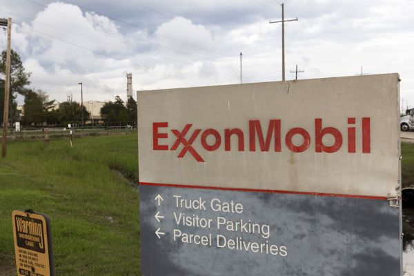 Here's how Exxon's earnings compare to the rest of the sector