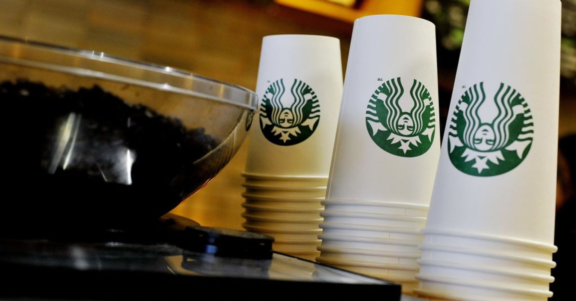 Starbucks launches UK fund to help recycle coffee cups