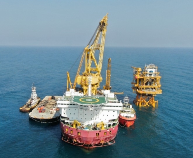 Eni in first foreign offshore oil asset installation in Mexico