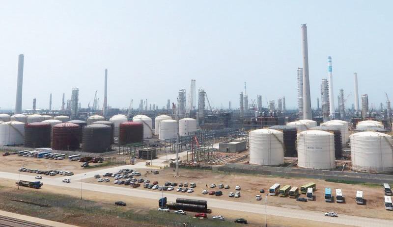 «هينجلي» الصينية تزيد شراء النفط السعودي مع تشغيل مصفاة جديدة