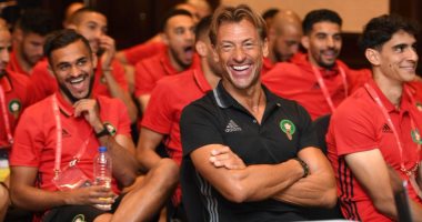 على طريقة منتخب مصر.. المغرب وكوت ديفوار يتفقدون أرضية ملعب السلام