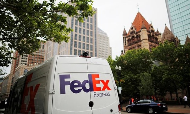 China to investigate whether FedEx harmed client interests: Xinhua