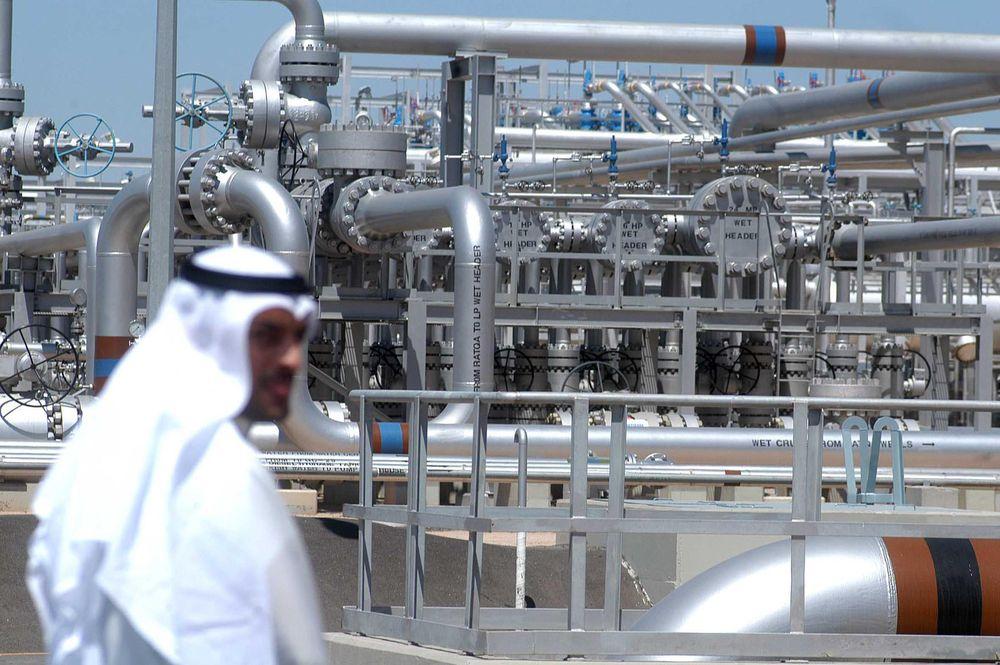 الكويت تخفض أسعار بيع النفط الخام لآسيا في أغسطس - 