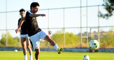 القفز.. وجلسة جلال.. أبرز صور مران الزمالك المسائي بمعسكر قبرص