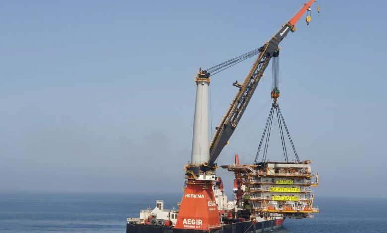 Heerema’s Aegir vessel installs Qatargas platform