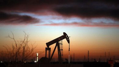 '9 or 10' oil companies may go bankrupt amid crude declines