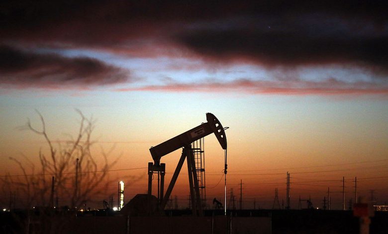 '9 or 10' oil companies may go bankrupt amid crude declines