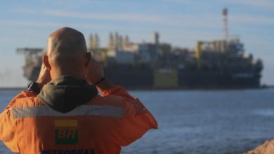 Petrobras firms up deals for Marlim 2 FPSO with Yinson