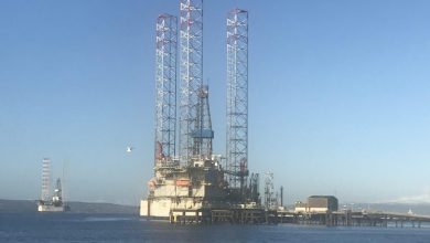 Noble rig first to arrive at Nigg Oil Terminal jetty