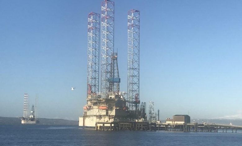 Noble rig first to arrive at Nigg Oil Terminal jetty