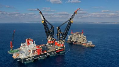 World’s largest crane vessel to arrive in Rotterdam