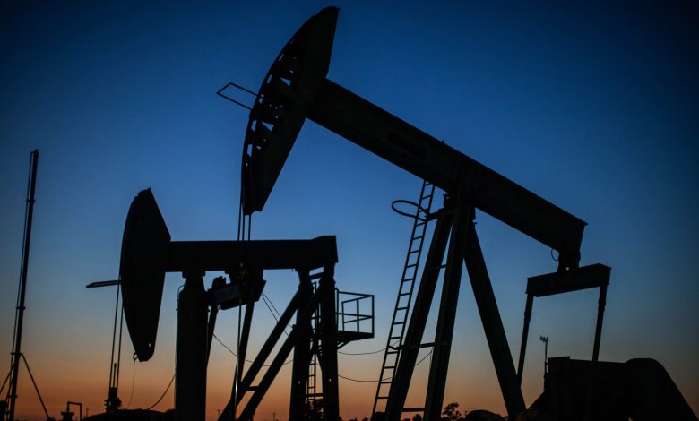 Rebound in oil is temporary, prices will turn negative again: analysts