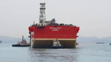 Energean Power FPSO hull reaches Singapore but yard operations in two-week halt