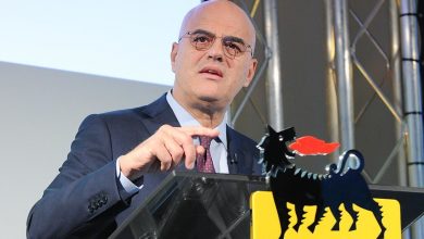 Eni posts $3 billion loss, lowers production target due to capex cuts