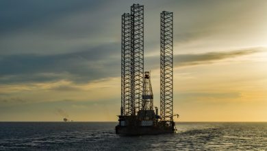 Worldwide offshore rig count in March drops by four rigs sequentially and year-over-year